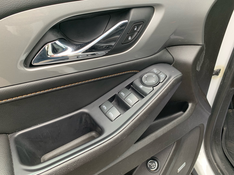 2021 Chevrolet Traverse - Gallery image 16