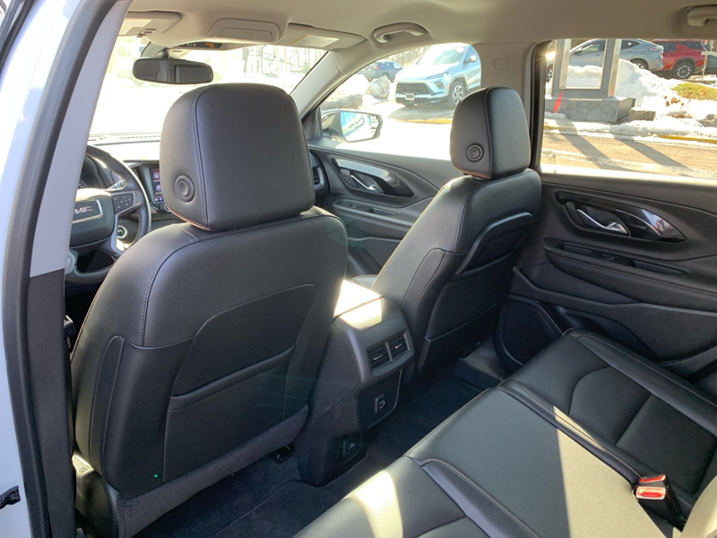 2023 GMC Terrain - Gallery image 13