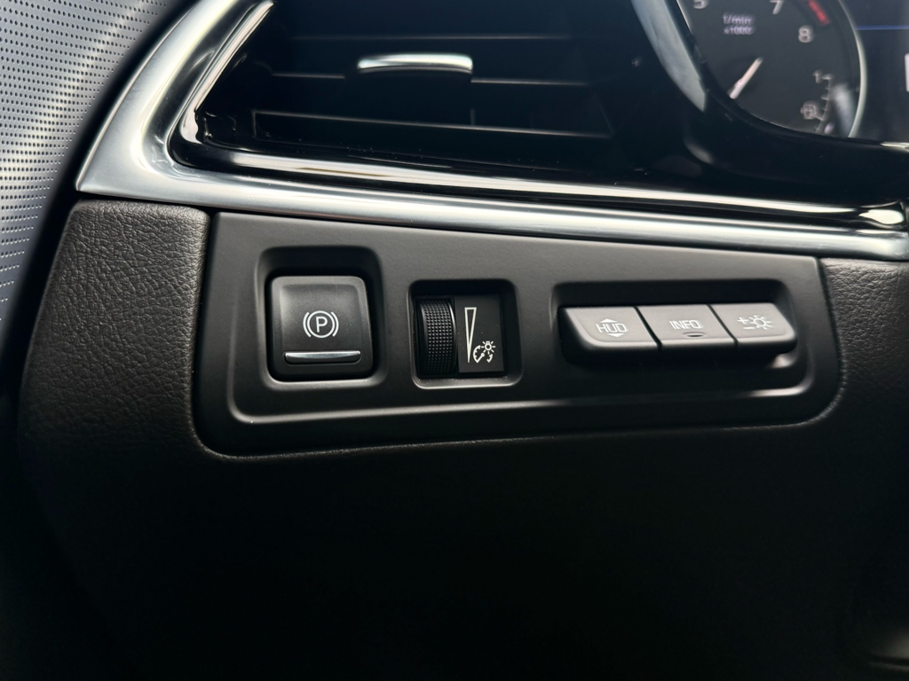 2023 Cadillac XT6 - Gallery image 14