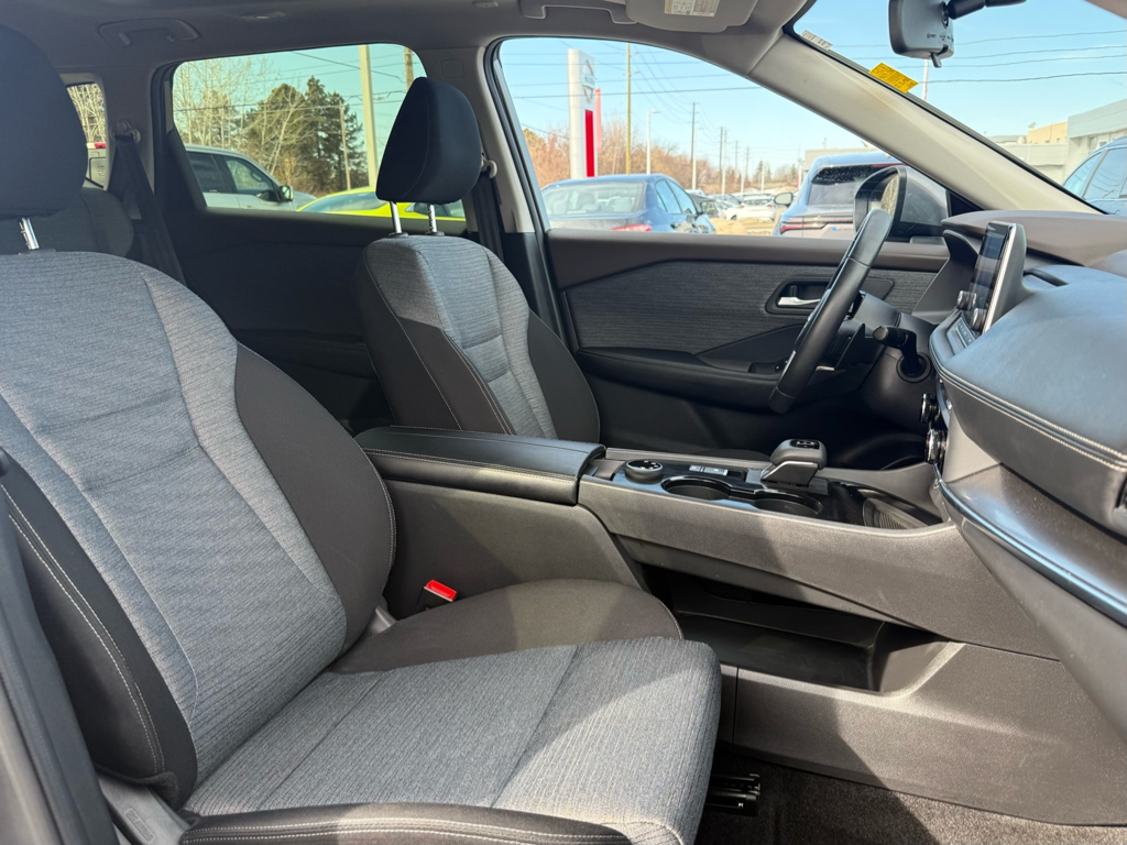 2023 Nissan Rogue - Gallery image 25