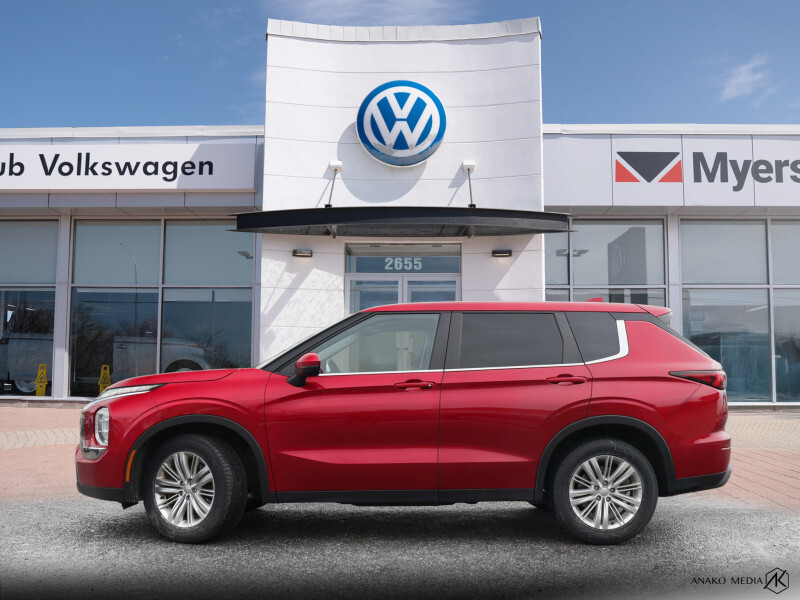 2022 Mitsubishi Outlander - Gallery image 4