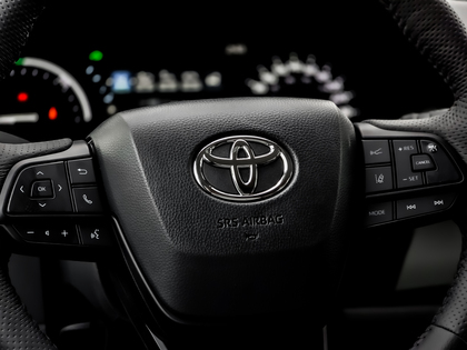 used 2026 Toyota Sienna car, priced at $58,995