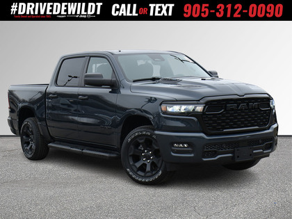 2025 RAM 1500 Express Crew Cab 4WD