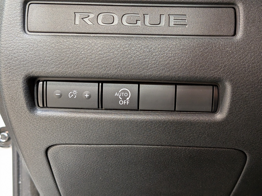 Nissan Rogue 2024