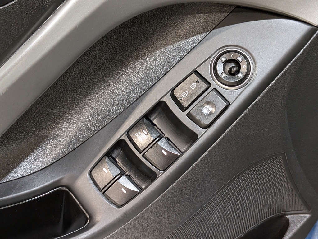 Hyundai Elantra 2016