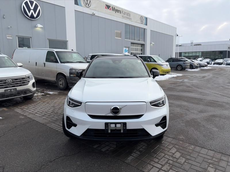 2024 Volvo XC40 - Gallery image 7