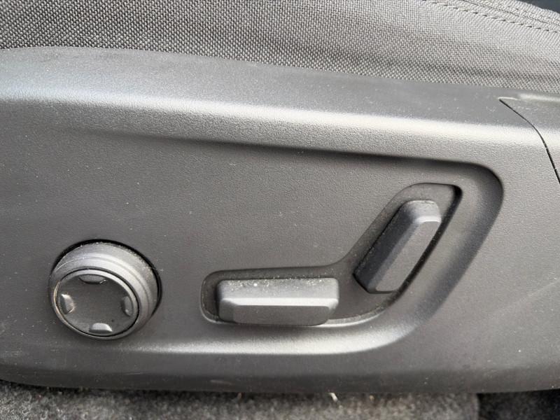 2024 Volvo XC40 - Gallery image 12