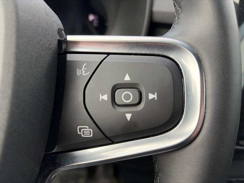 2024 Volvo XC40 - Gallery image 16