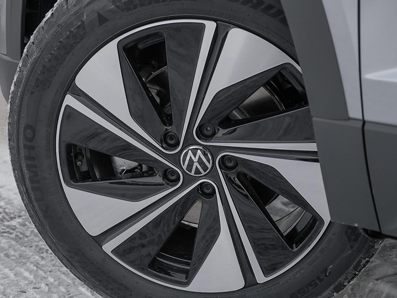 2025 Volkswagen Taos - Gallery image 5