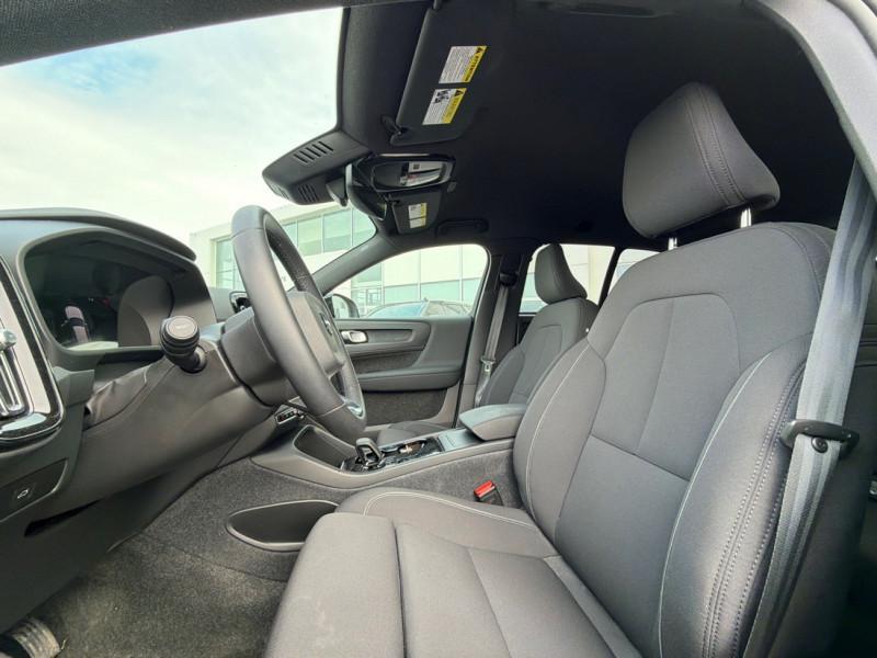 2024 Volvo XC40 - Gallery image 11
