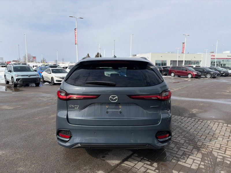 2025 Mazda CX-70 MHEV - Gallery image 3