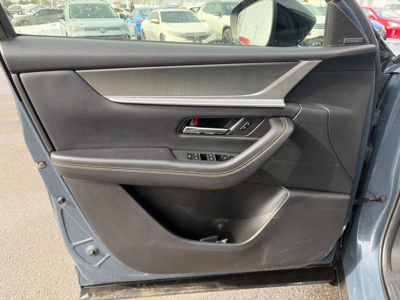 2025 Mazda CX-70 MHEV - Gallery image 8