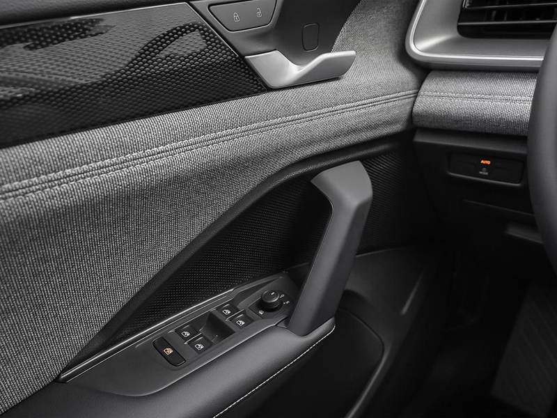 2026 Volkswagen Tiguan - Gallery image 15