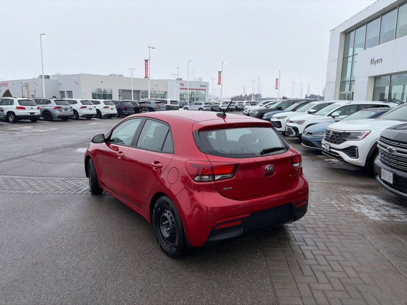 2020 Kia Rio 5-Door - Gallery image 3