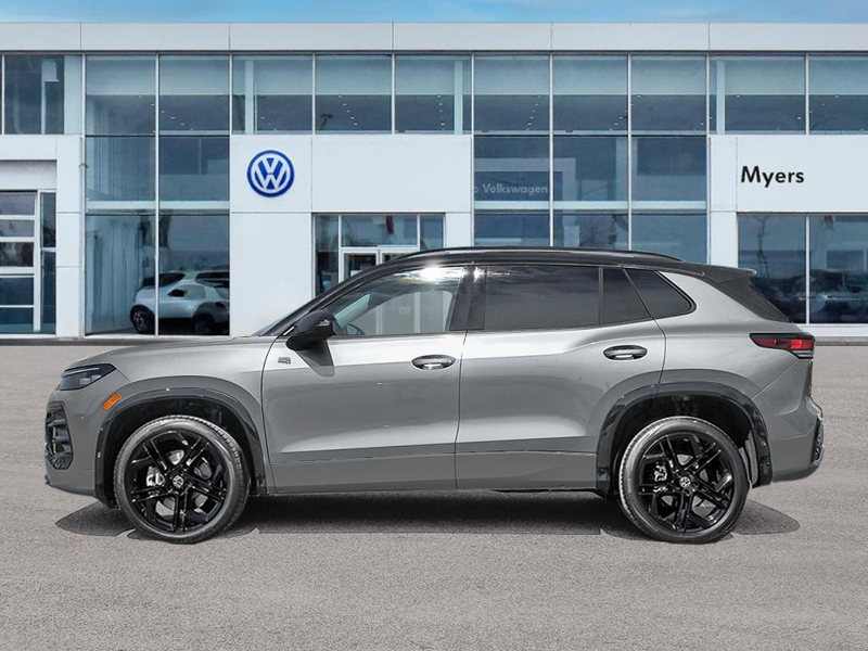 2026 Volkswagen Tiguan - Gallery image 2