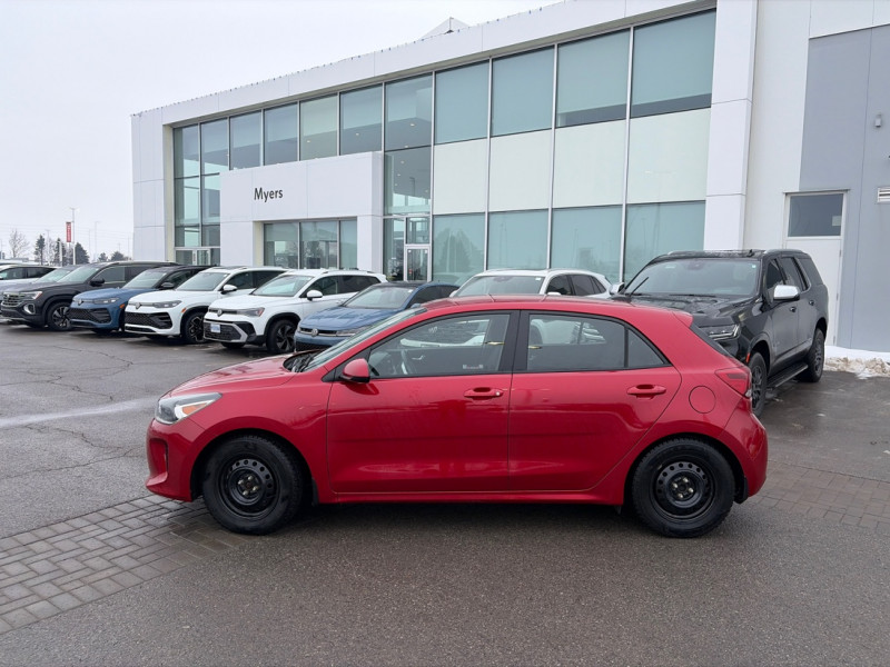 2020 Kia Rio 5-Door - Gallery image 2