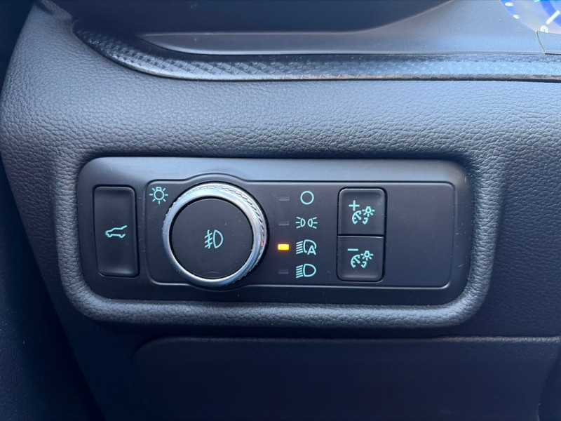 2020 Ford Explorer - Gallery image 19