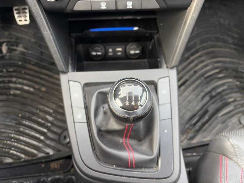 2018 Hyundai Elantra Sport - Gallery image 11