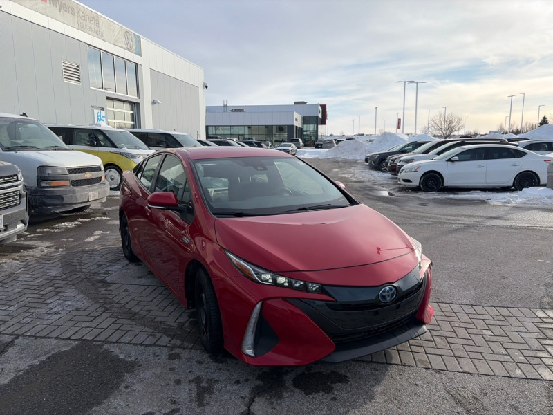 2021 Toyota Prius Prime - Gallery image 4