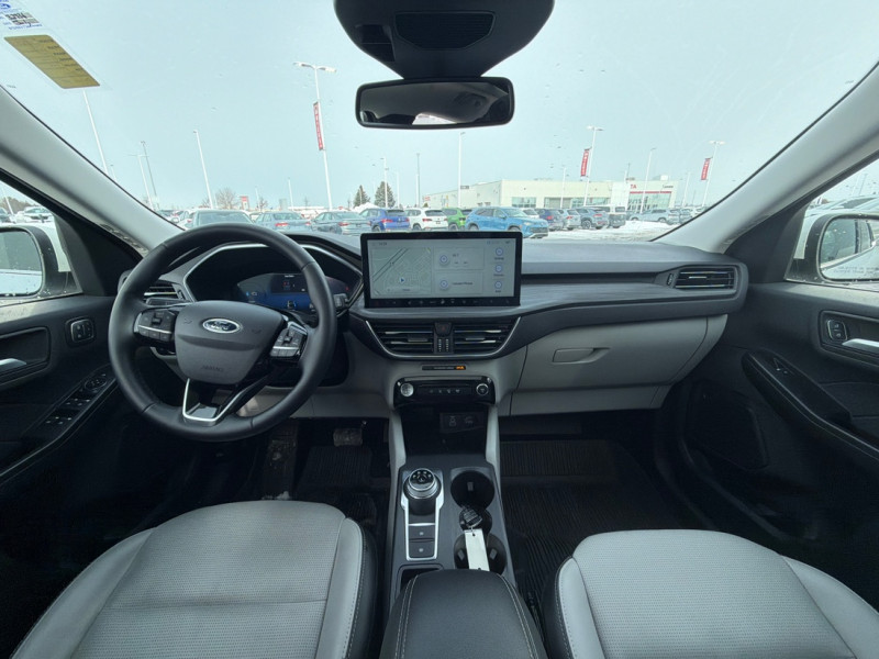 2025 Ford Escape - Gallery image 13