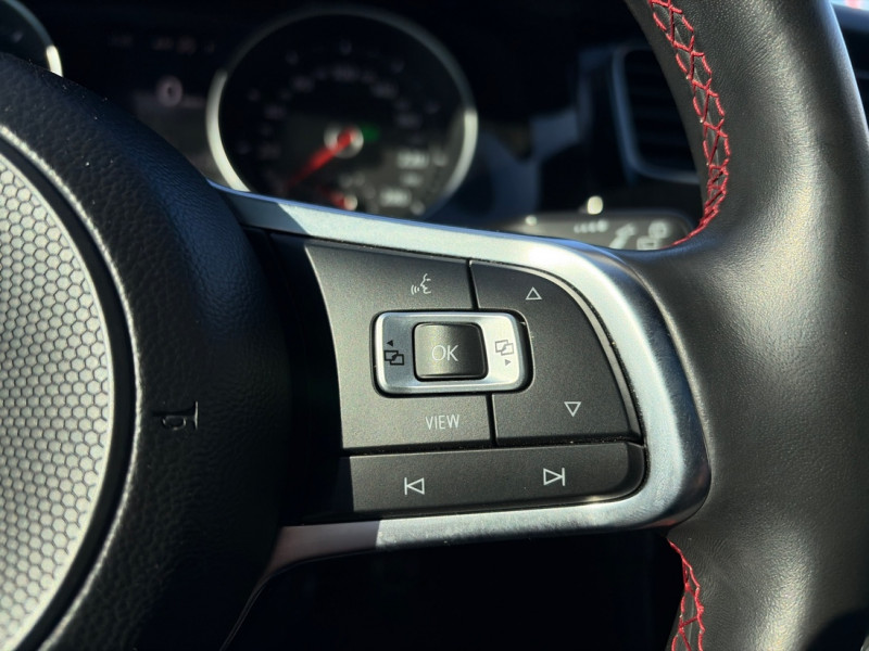 2019 Volkswagen Golf GTI - Gallery image 15