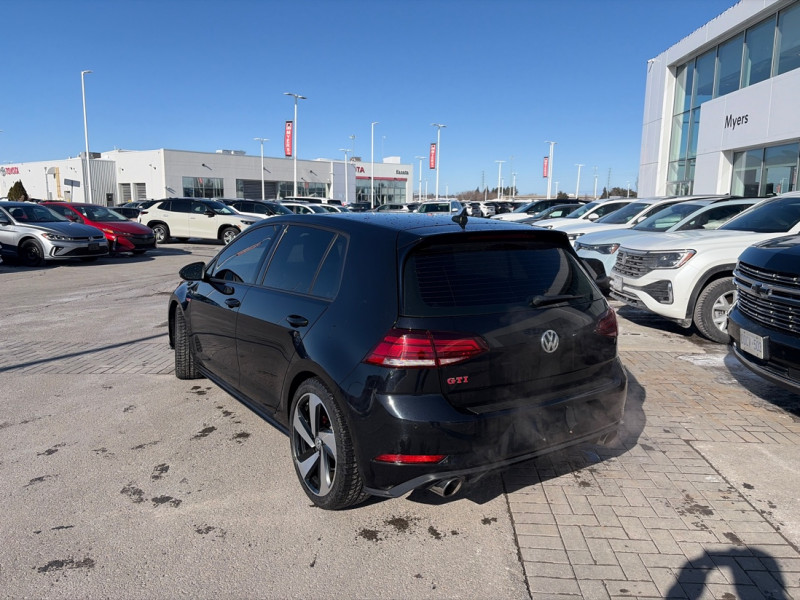 2019 Volkswagen Golf GTI - Gallery image 2