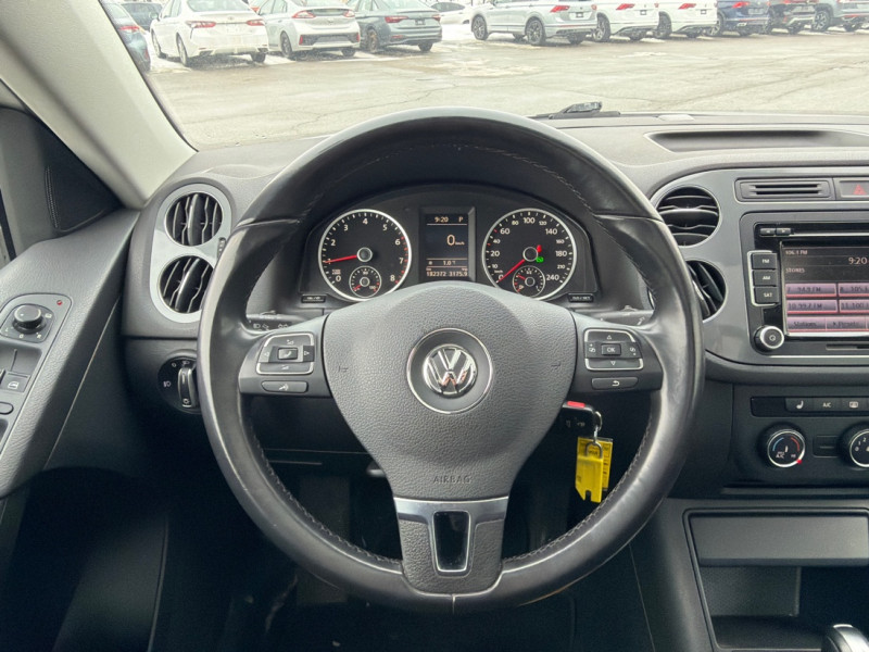 2014 Volkswagen Tiguan - Gallery image 12