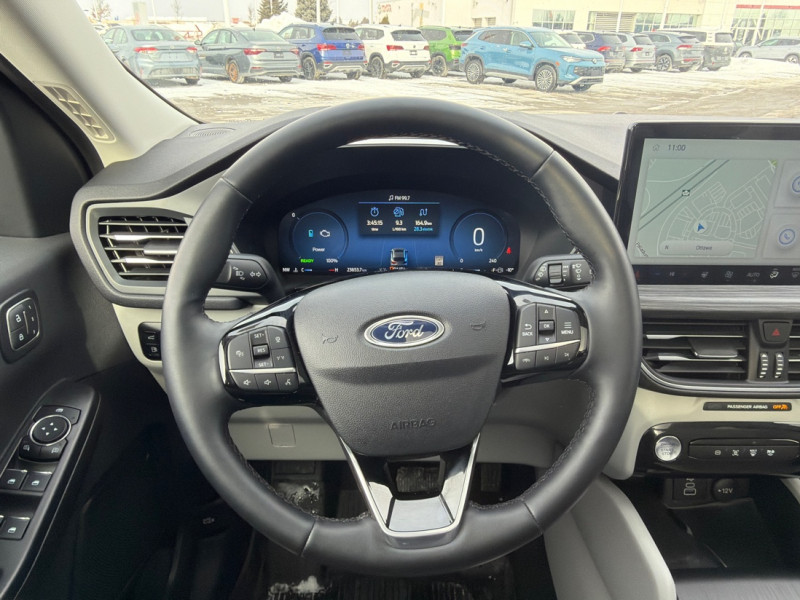 2025 Ford Escape - Gallery image 14
