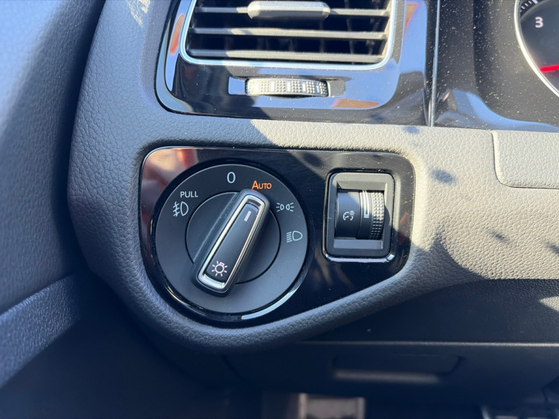 2019 Volkswagen Golf GTI - Gallery image 16