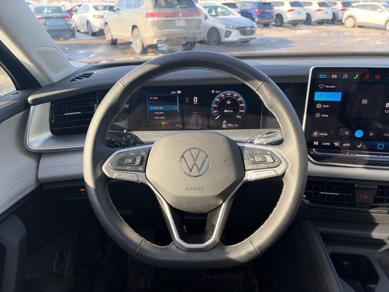 2025 Volkswagen Tiguan - Gallery image 14