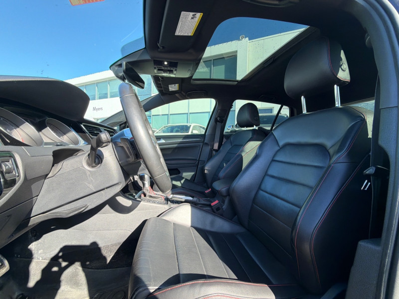 2019 Volkswagen Golf GTI - Gallery image 9