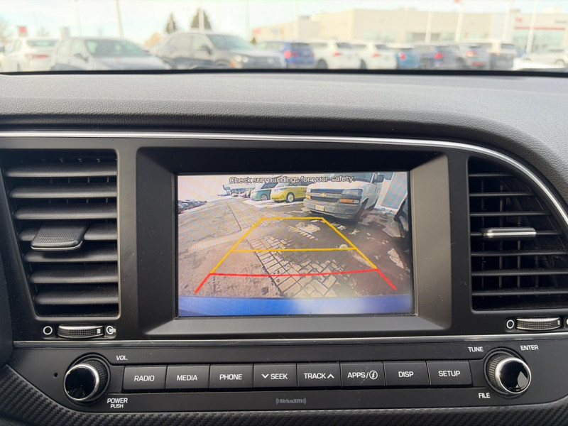 2018 Hyundai Elantra Sport - Gallery image 13