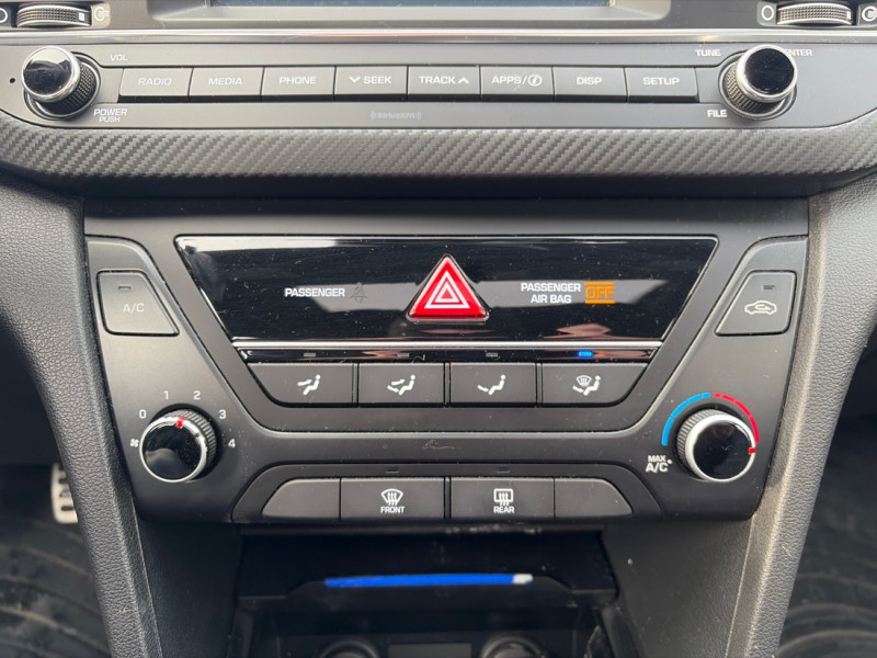 2018 Hyundai Elantra Sport - Gallery image 12