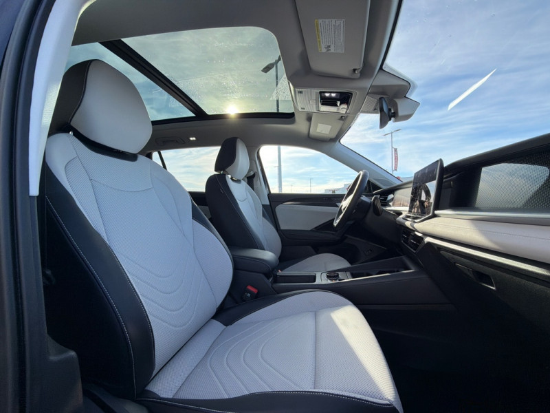 2025 Volkswagen Tiguan - Gallery image 12