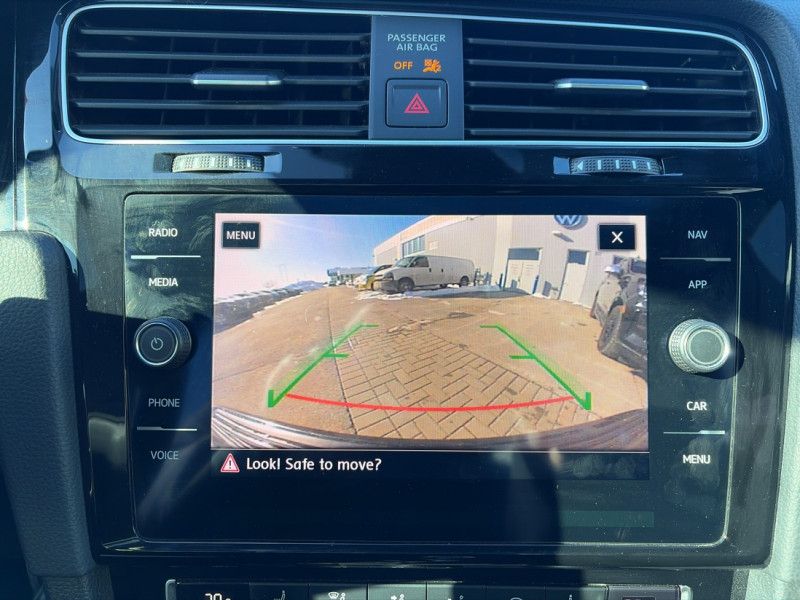 2019 Volkswagen Golf GTI - Gallery image 20