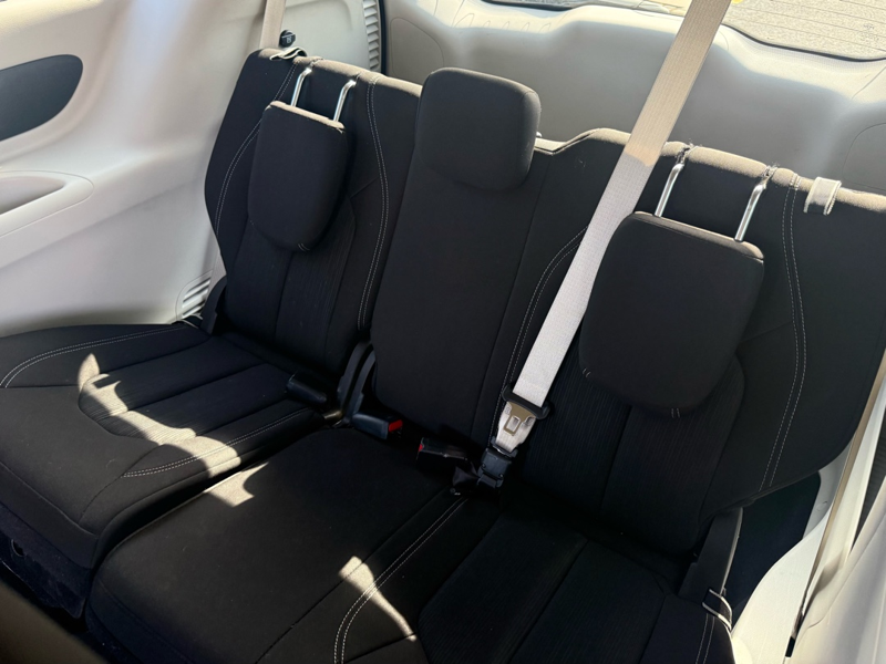 2024 Chrysler Grand Caravan - Gallery image 27