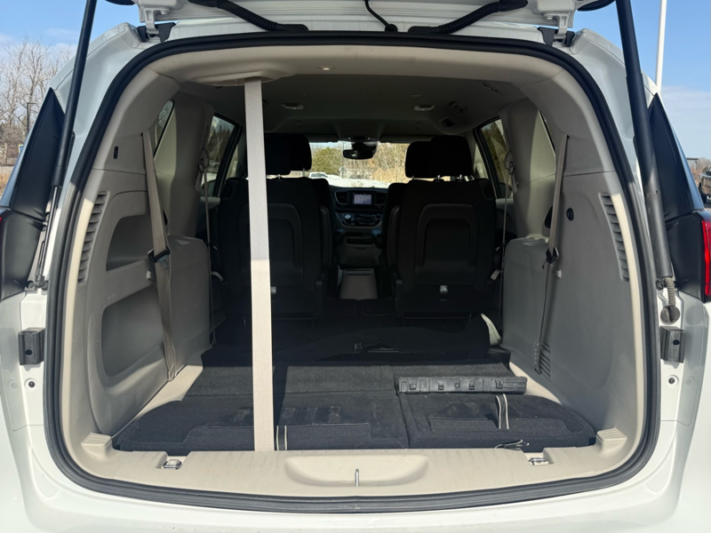 2024 Chrysler Grand Caravan - Gallery image 31