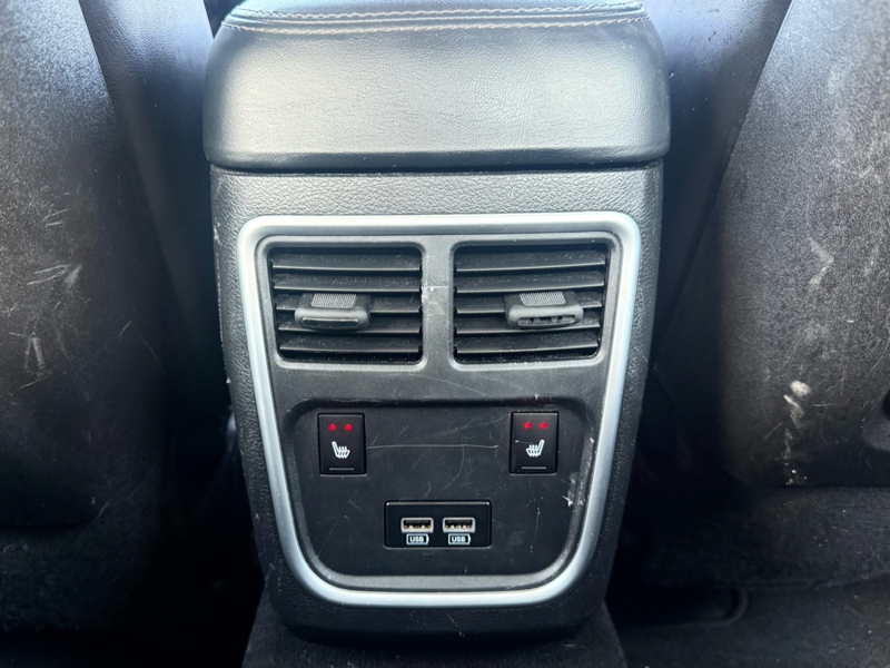 2023 Chrysler 300 - Gallery image 29