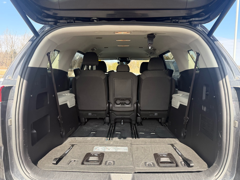 2024 Kia Carnival - Gallery image 34