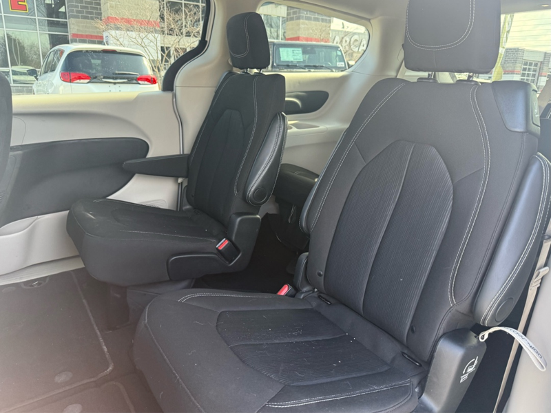 2024 Chrysler Grand Caravan - Gallery image 24