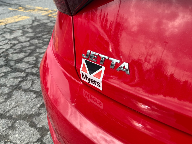 2021 Volkswagen Jetta - Gallery image 8