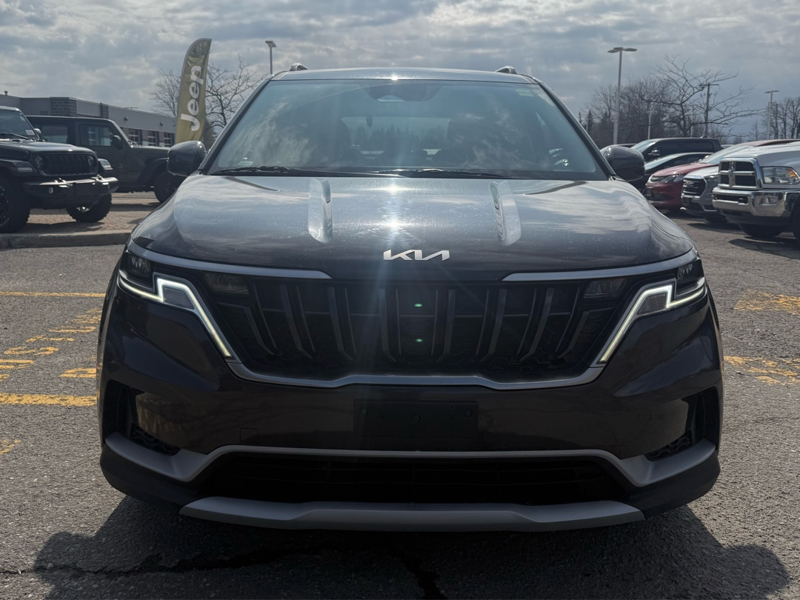 2024 Kia Carnival - Gallery image 1