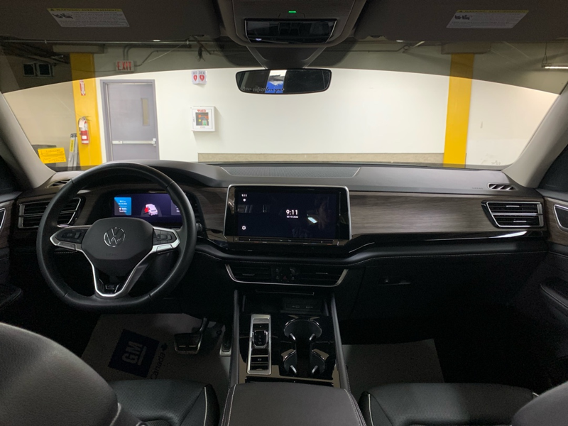 2024 Volkswagen Atlas - Gallery image 17