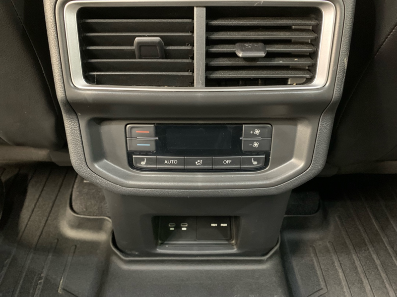 2024 Volkswagen Atlas - Gallery image 16