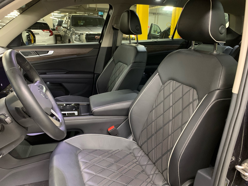 2024 Volkswagen Atlas - Gallery image 12