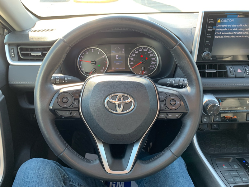2021 Toyota RAV4 - Gallery image 20