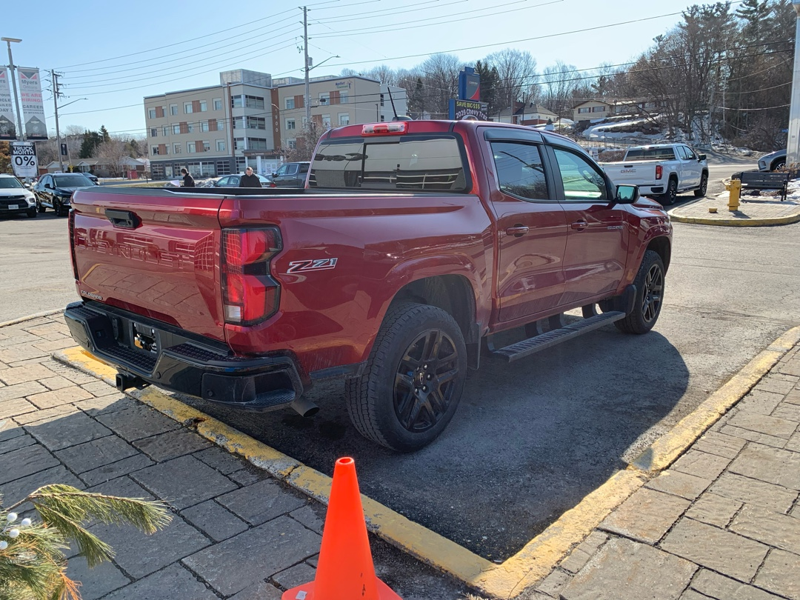 2024 Chevrolet Colorado - Gallery image 2