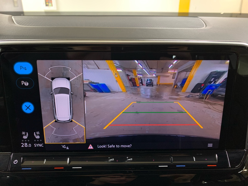 2024 Volkswagen Atlas - Gallery image 24