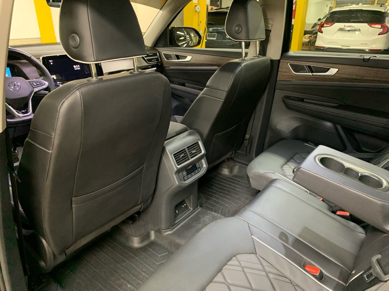 2024 Volkswagen Atlas - Gallery image 13