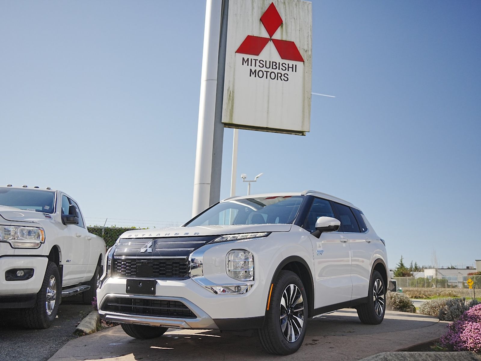 2026 Mitsubishi Outlander PHEV
